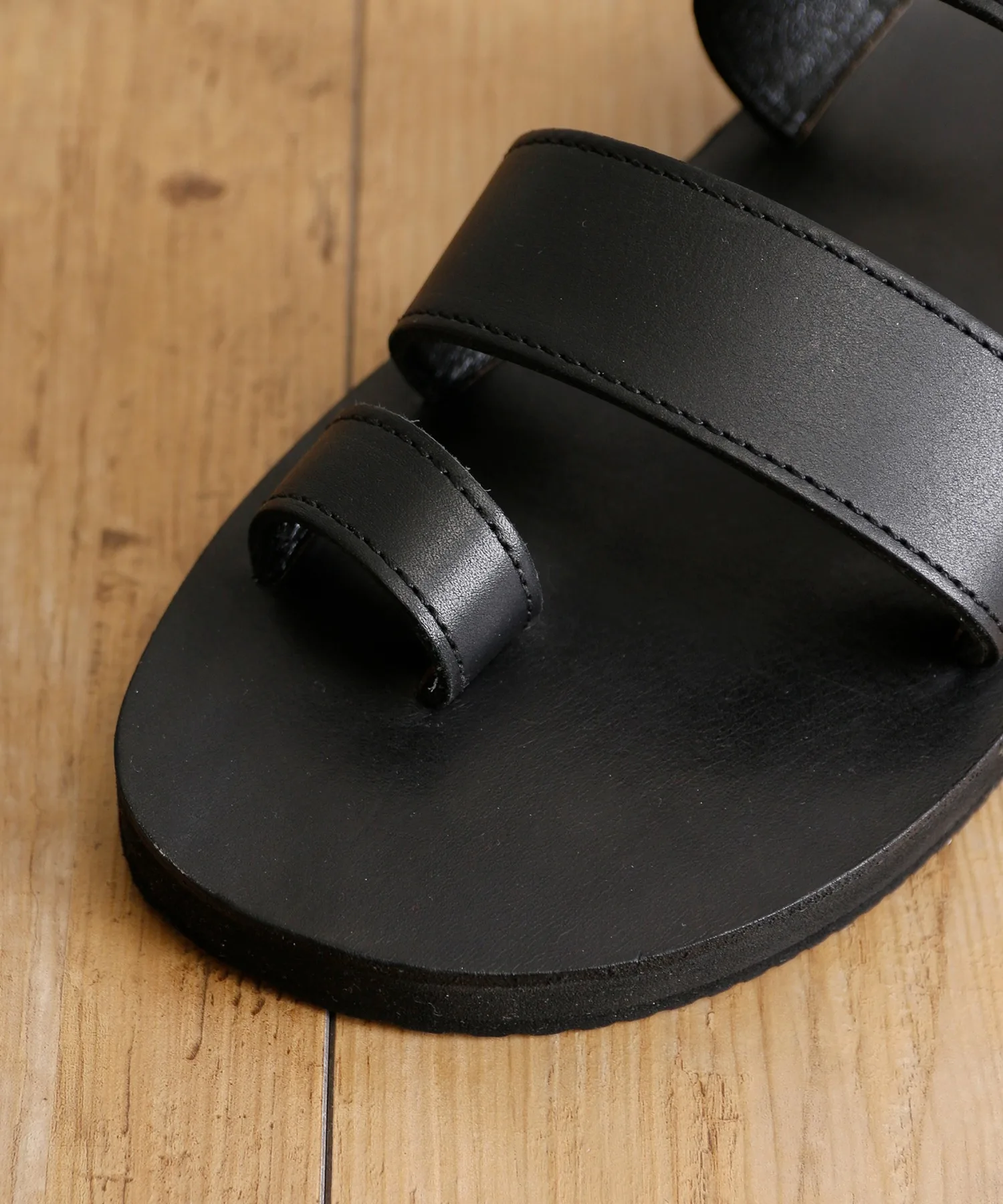 Мужские сандалии из натуральной кожи на подошве VIBRAM PADRONE PU2308-3204 черные — фото 4