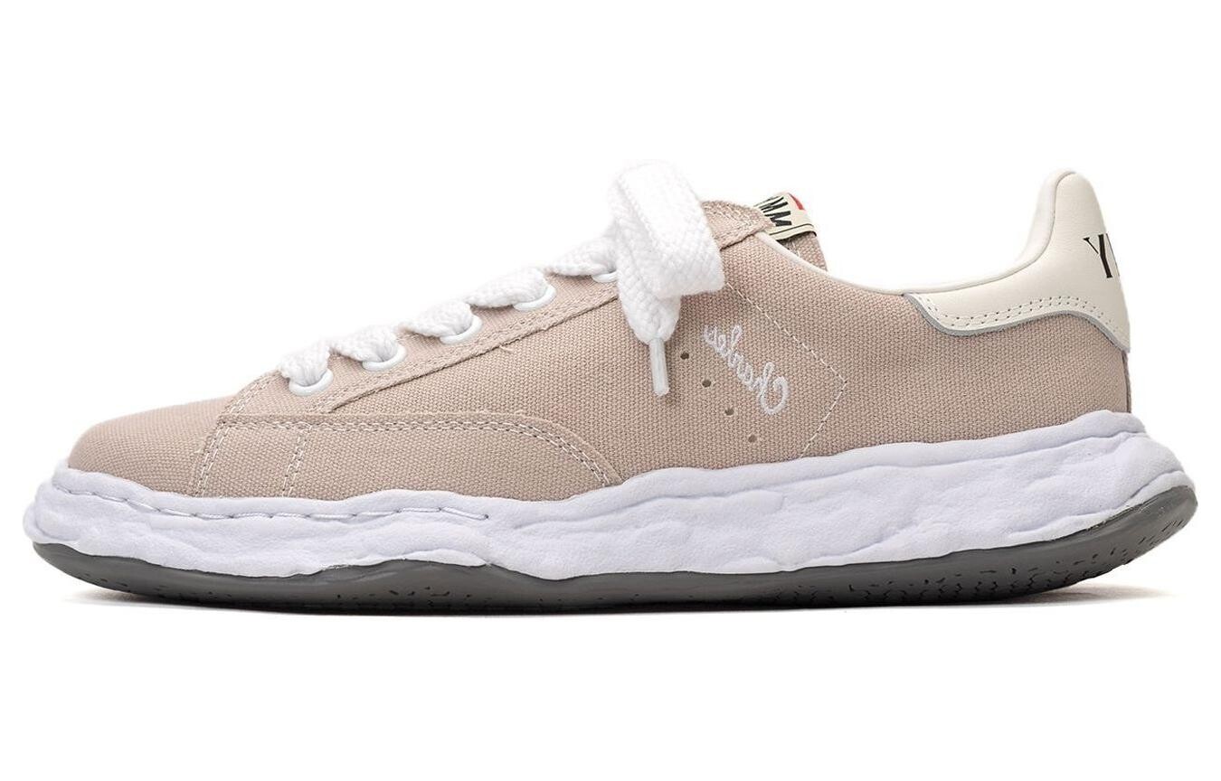 

Кроссовки Maison MIHARA YASUHIRO Charles Touch-strap Sneakers, черный/белый