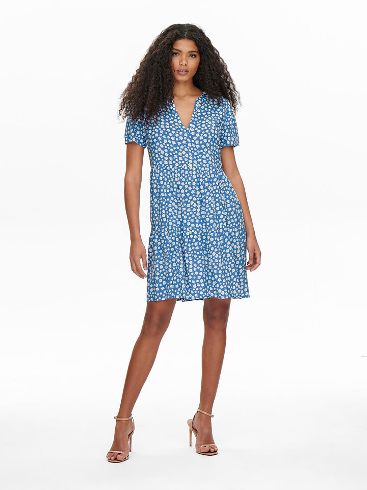 

Длинное платье ONLY Zally, цвет blau/weiß