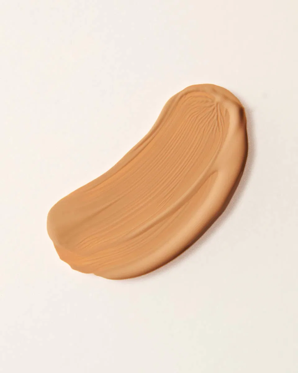 Тональный крем-уход 3-в-1 «Hyaluronic Cellular Filler» от Nivea Nivea, Dark — фото 4