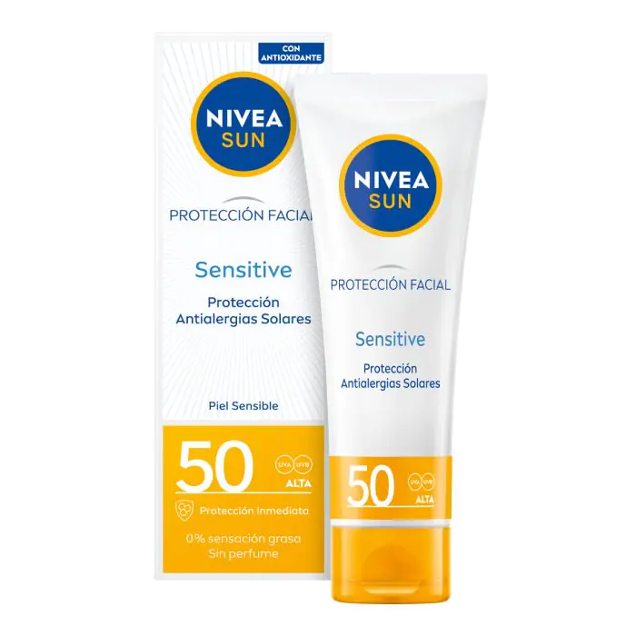 

Солнцезащитный крем protector solar facial sensitive Nivea, объем 50 мл