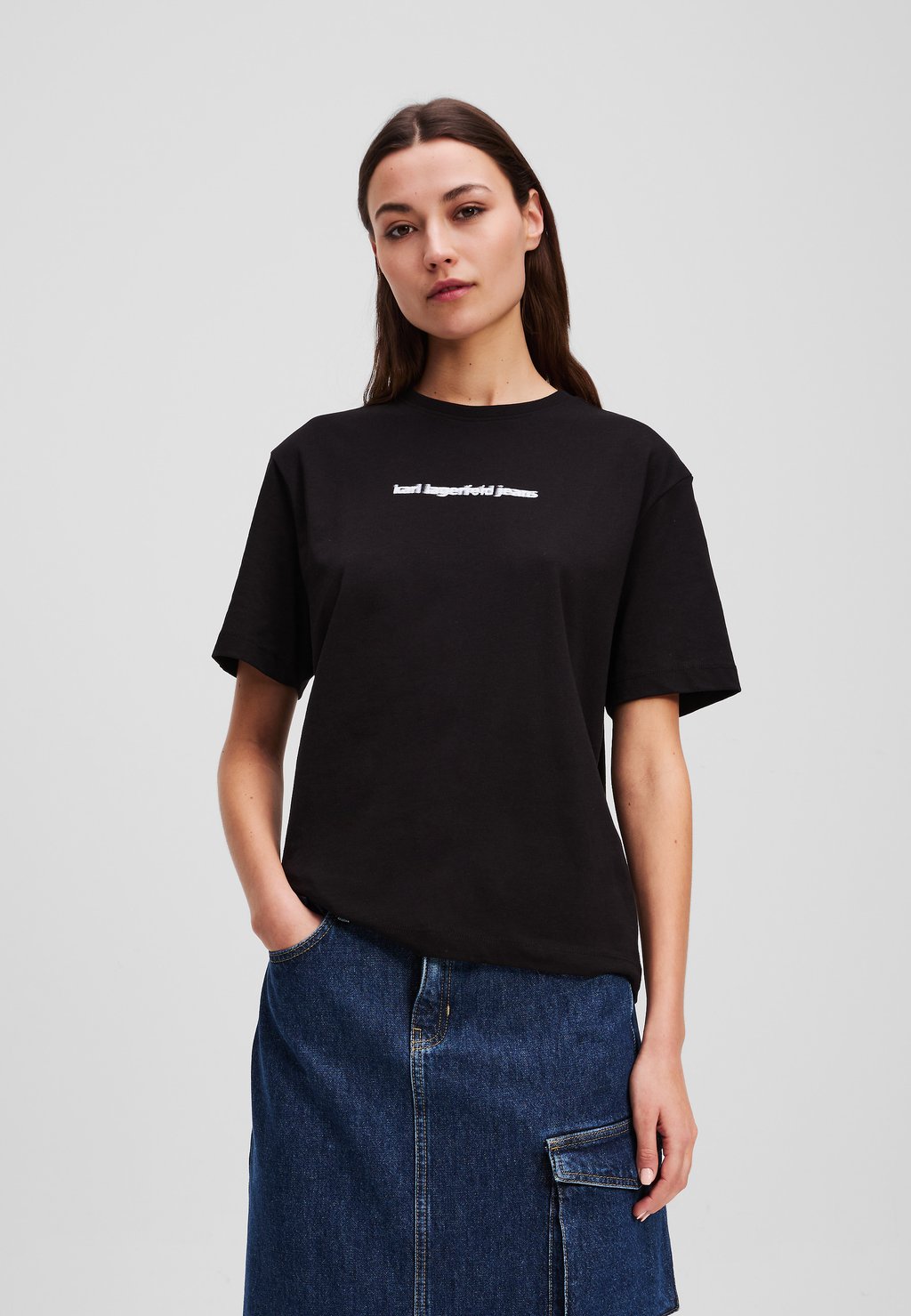 

Футболка с принтом REG BLUR LOGO TEE Karl Lagerfeld Jeans, черный