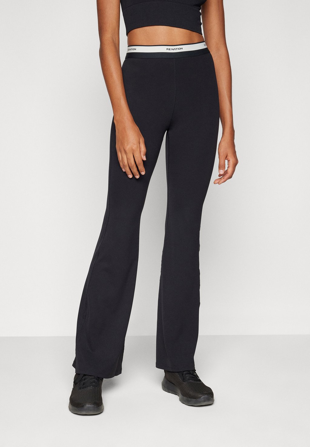 

Леггинсы AVANT FLARE LEGGING P.E Nation, черный