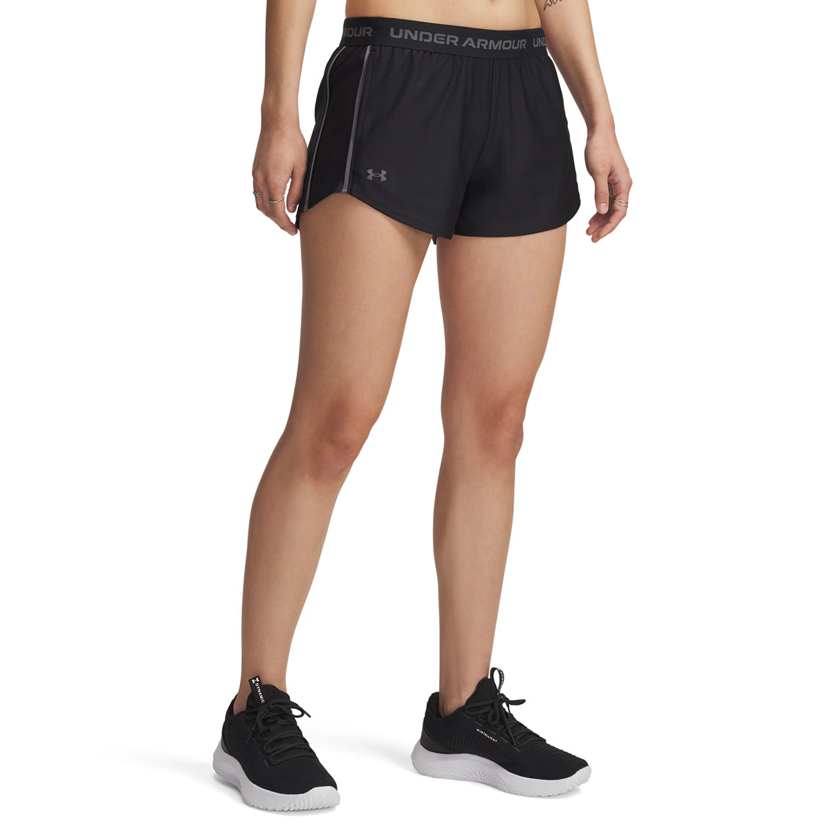 

Женские технические шорты Under Armour, чёрный