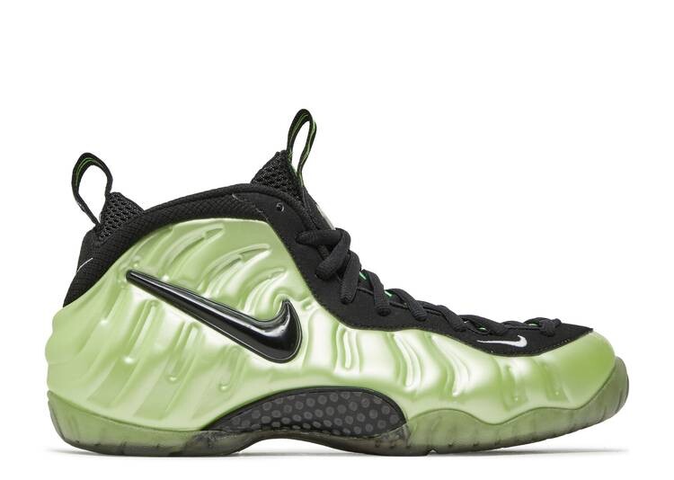 green nike foams