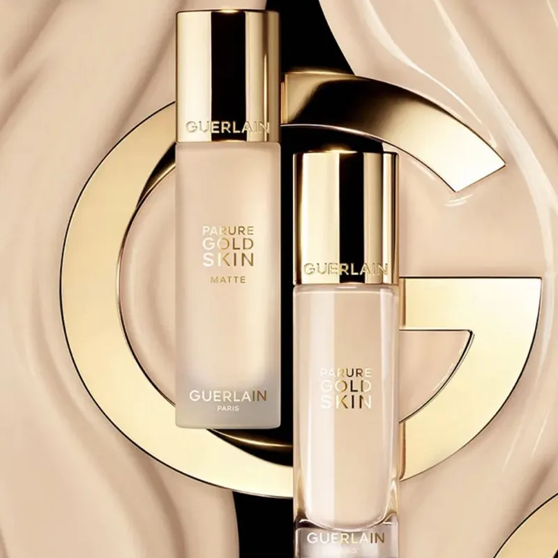 GUERLAIN Набор корректирующего макияжа Golden Diamond стойкий прозрачный, Two-Piece Set: Shiny Translucent Liquid Foundation #0N+Blush Cushion #00N — фото 3