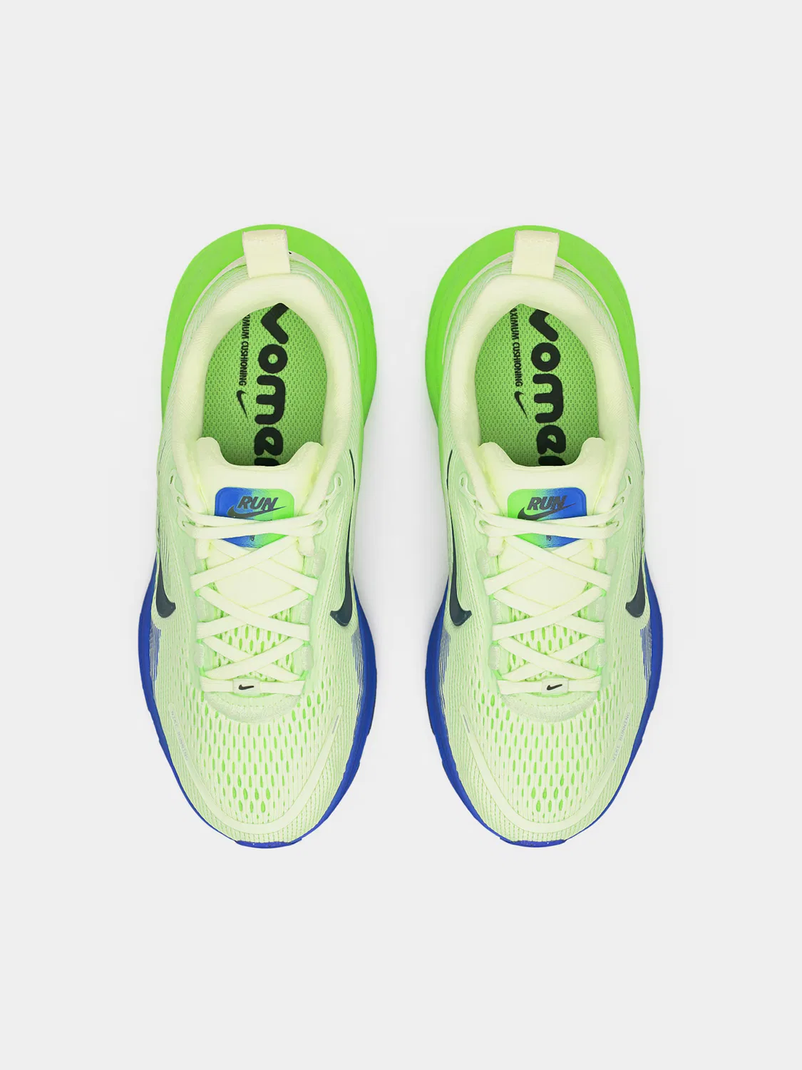 Спортивная обувь 'VOMERO 18' Nike, Green/Dark Green — фото 3
