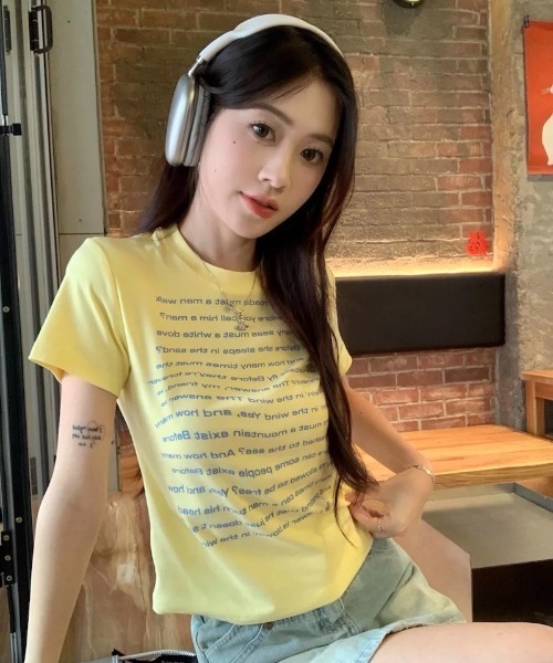 

Футболка с коротким рукавом, принт логотипа Ritzy, желтый