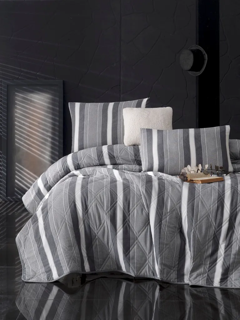 

Покрывало L'Essentiel Linge de Maison, черный