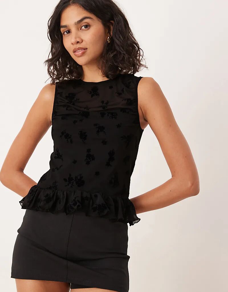 

Топ из флокированной сетки ASOS DESIGN с рюшами и баской по низу, черный