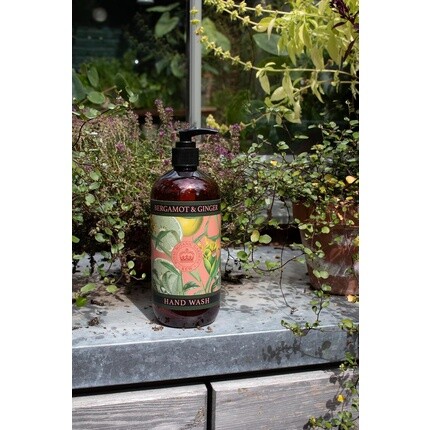 The English Soap Company Kew Gardens Роскошный гель для душа и тела с алоэ вера и витамином Е, 500 мл, бергамот и имбирь — фото 2