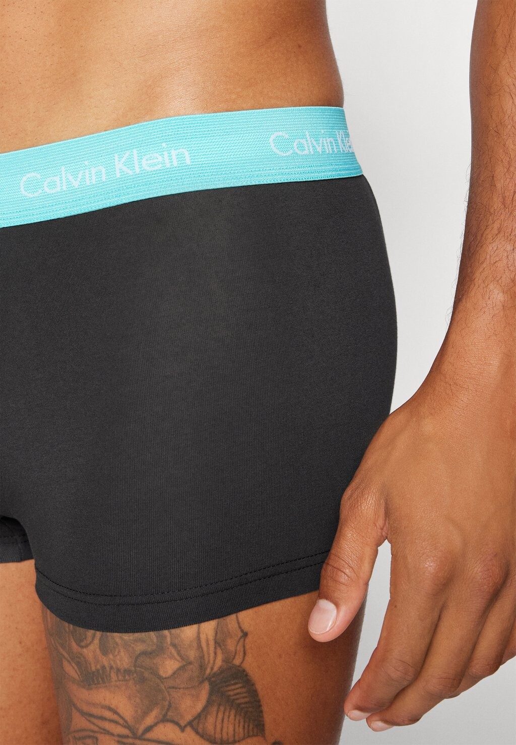

Боксеры STRETCH LOW RISE TRUNK 3 PACK Calvin Klein, черный