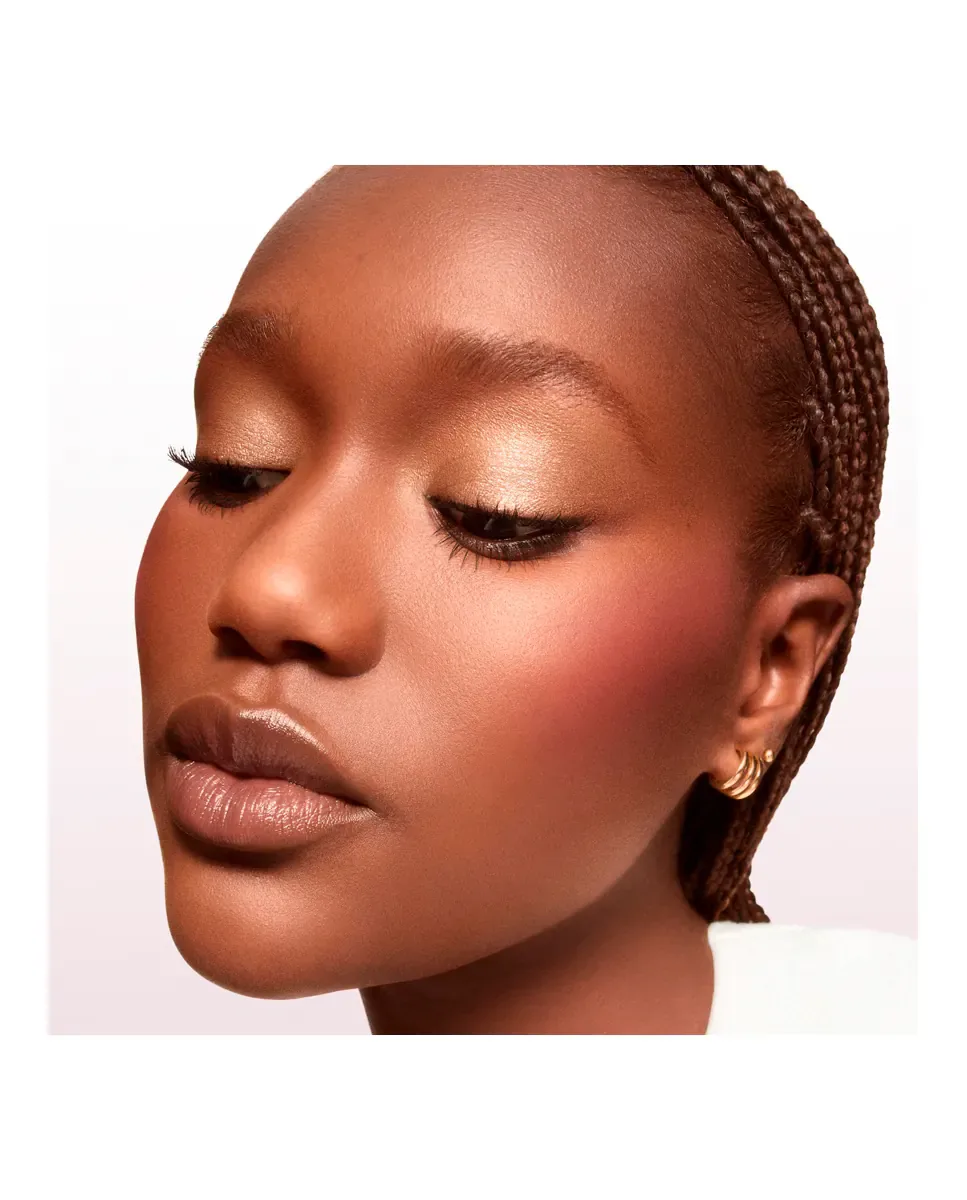 Тени для век и жидкая подводка для глаз максимальной точности Idôle Tint Lancôme, 09 Strawberry Latte — фото 3