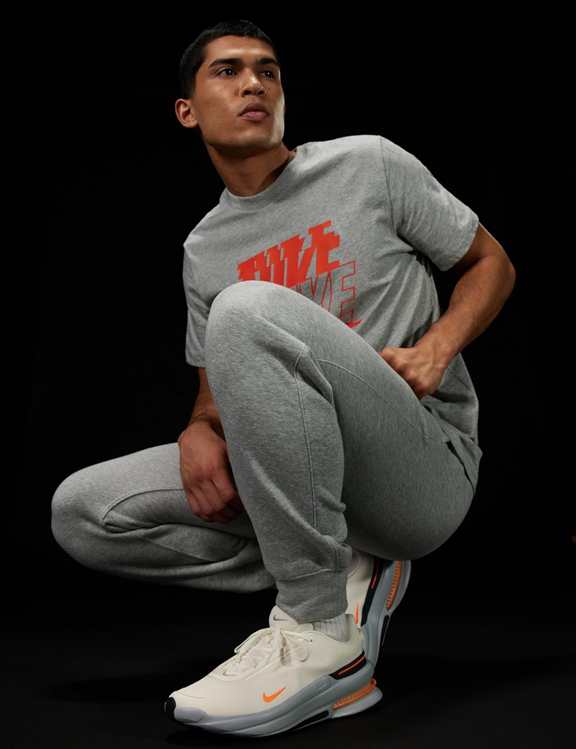 Мужские кроссовки Nike Air Zoom Upturn SC, оранжевый/серый/светло-серый — фото 2