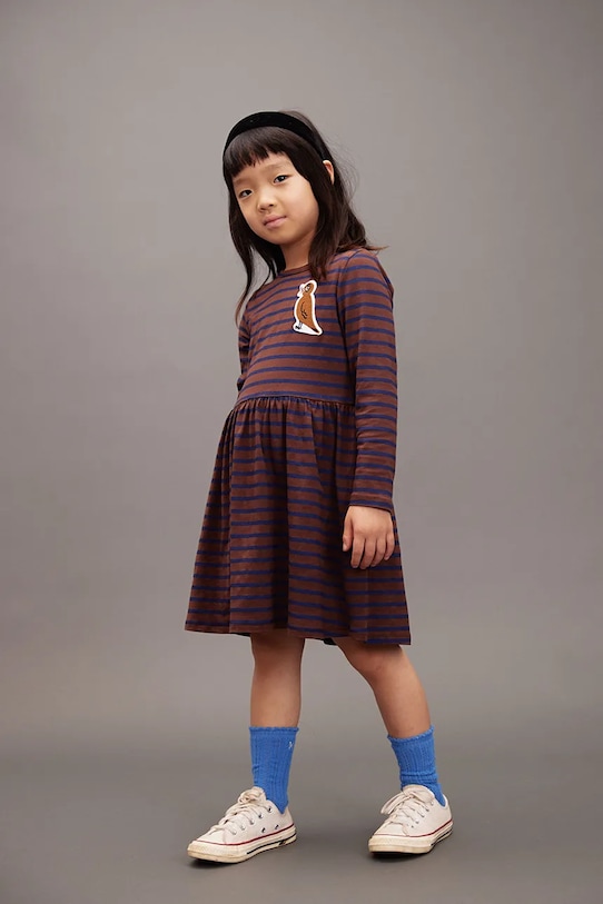

Детское хлопковое платье в полоску с птицами Mini Rodini, коричневый
