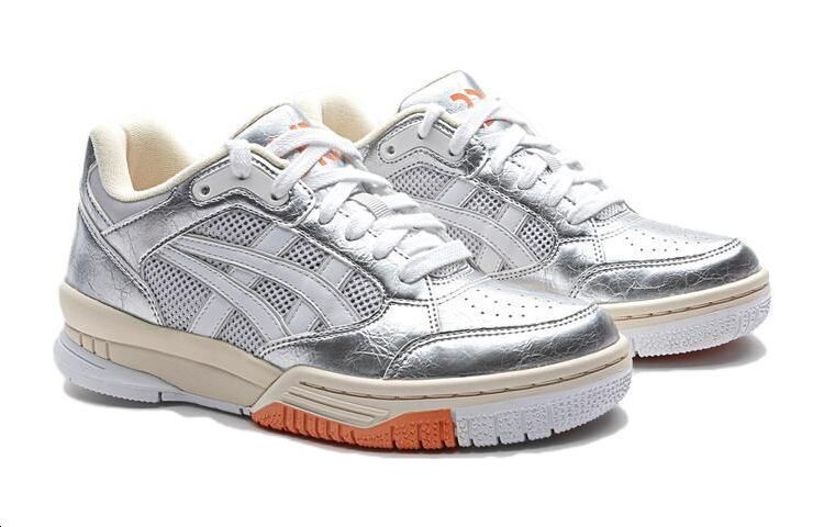 Баскетбольные кроссовки Gel-Spotlyte Kids GS Low-top Silver Asics, серебряный — фото 3