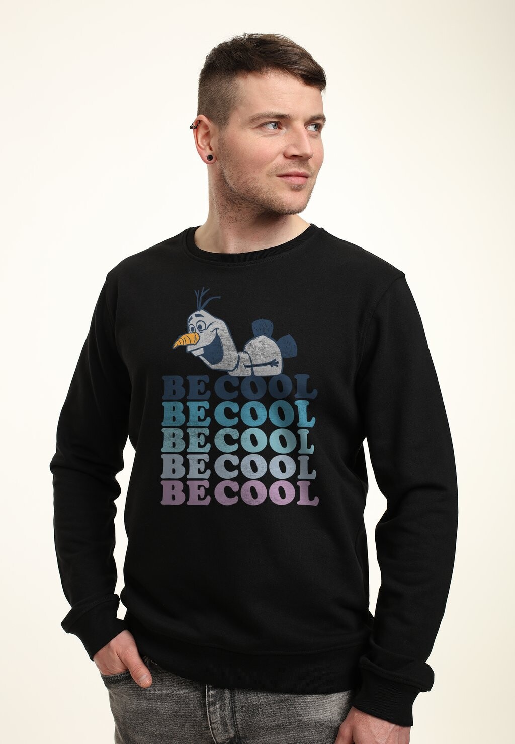 

Толстовка FROZEN 2 OLAF BE COOL Disney, черный