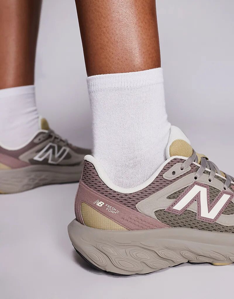 Кроссовки-унисекс New Balance Fresh Foam коричневого и бордового цветов — фото 3