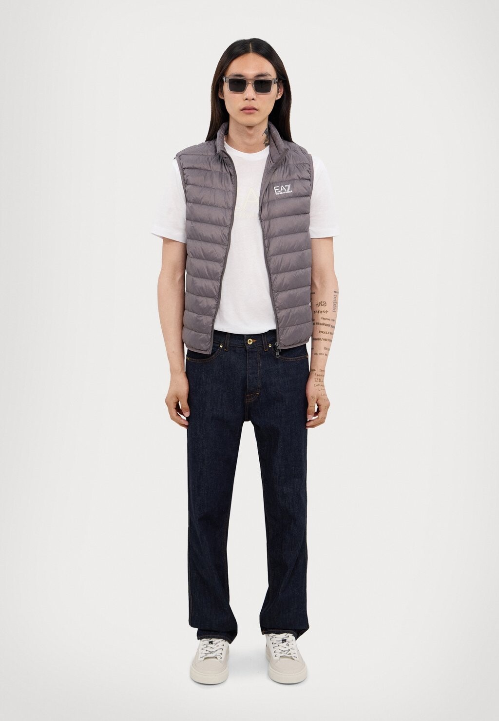 

Жилет GILET PIUMINO EA7 Emporio Armani, серый