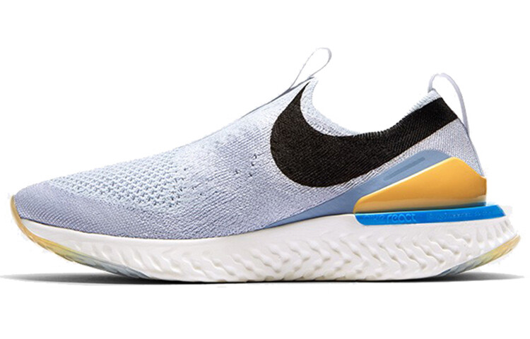 

Женские кроссовки Nike Epic React Racer Lifestyle