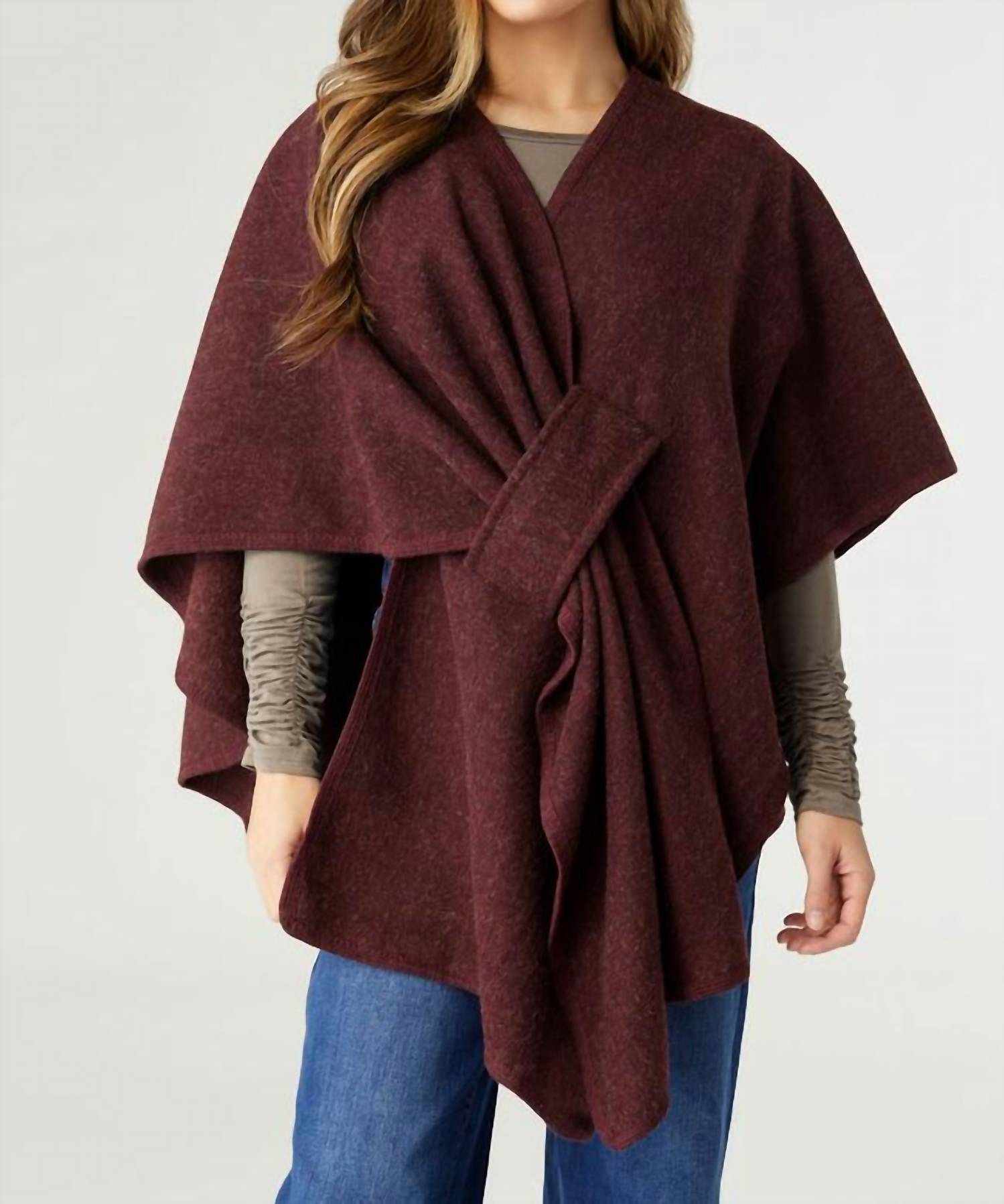 

Шаль Rae Pull Through Wrap в бордовом цвете COCO + CARMEN