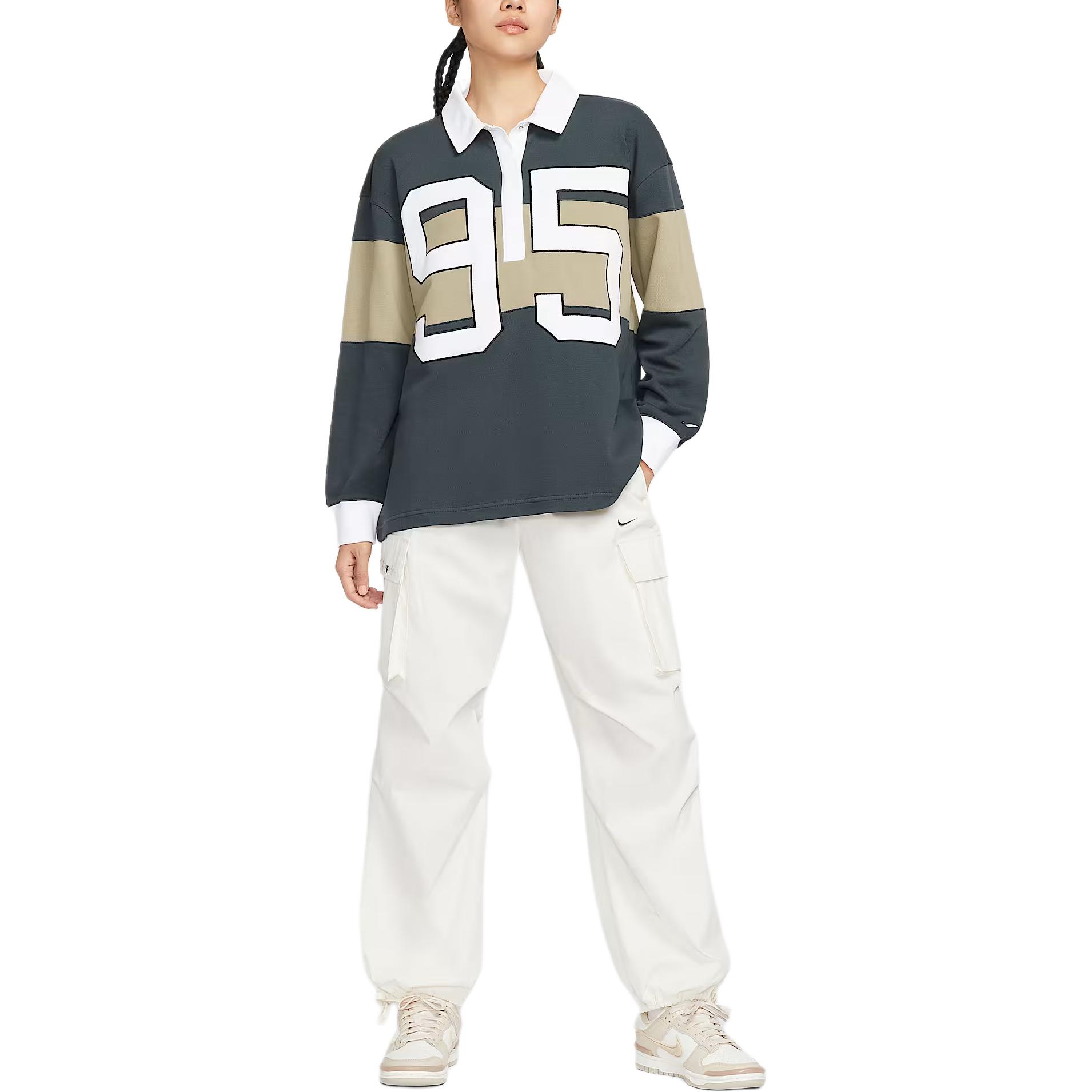 

Футболка-поло AS W NSW STREET LS GFX женская Nike, оливковый/белый