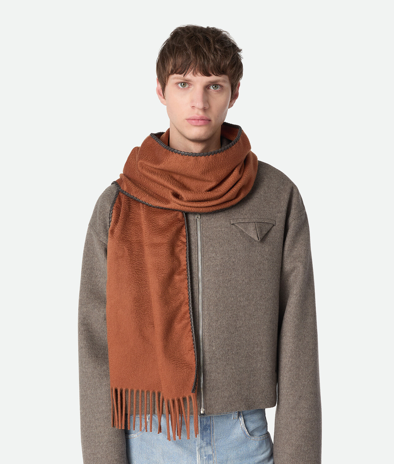 Cashmere scarf BOTTEGA VENETA, коричневый — фото 2
