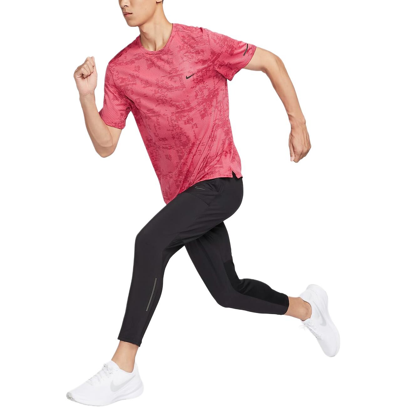 Футболка мужская фиолетовая орхидея пудра Nike, цвет Purple Orchid Powder — фото 2