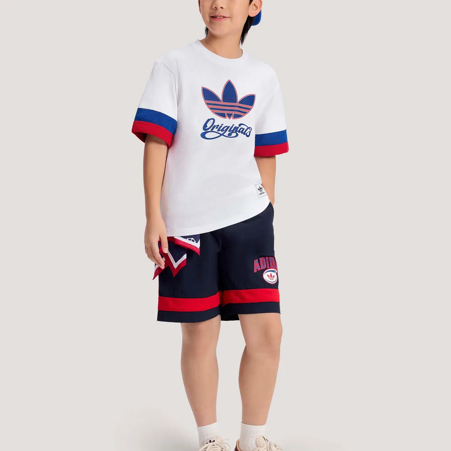 Спортивный костюм Casual Sportswear BASKETBALL TRACKSUIT 2 Piece Set Kids' Adidas Originals, White/Legend Ink — фото 4