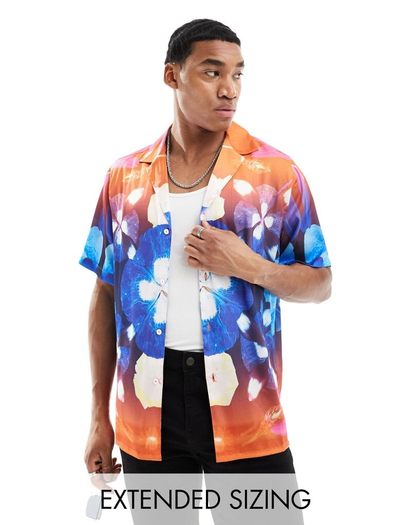 

Свободная рубашка с цветочным принтом ASOS DESIGN Revere