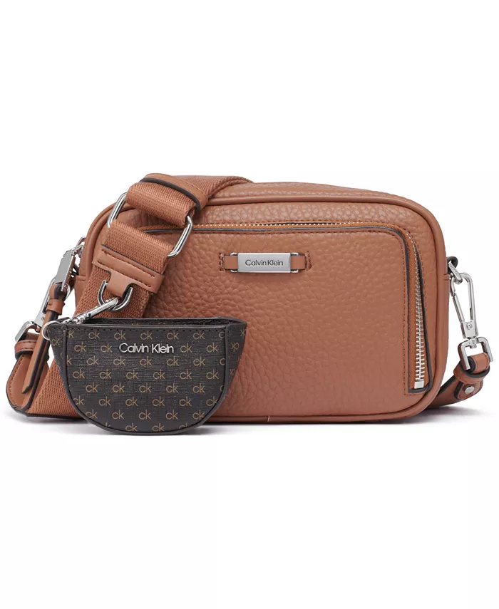 

Сумка-кошелек Zulle Top Zipper Camera Bag с фирменным подвесом Calvin Klein, коричневый