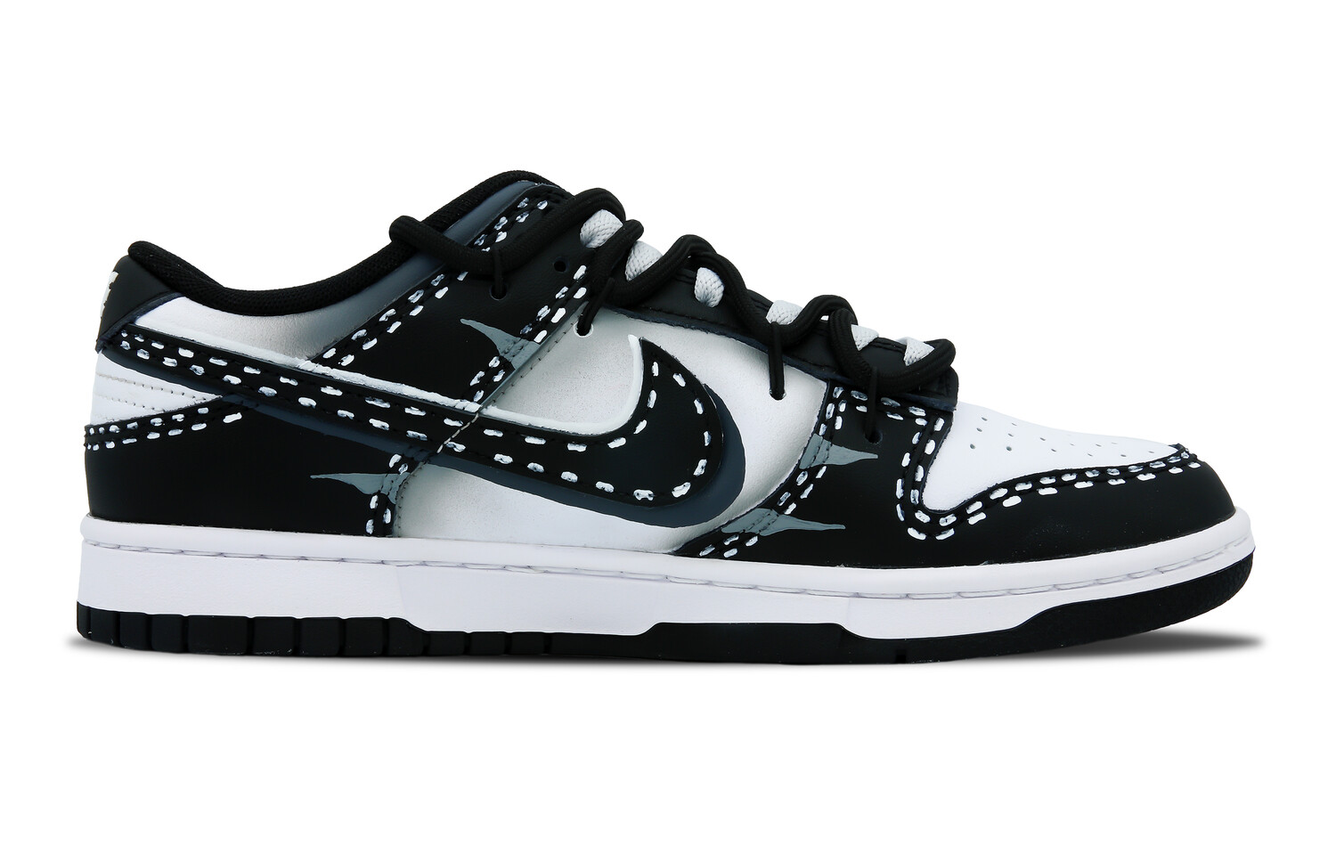 

Кроссовки Nike Dunk, черный/белый