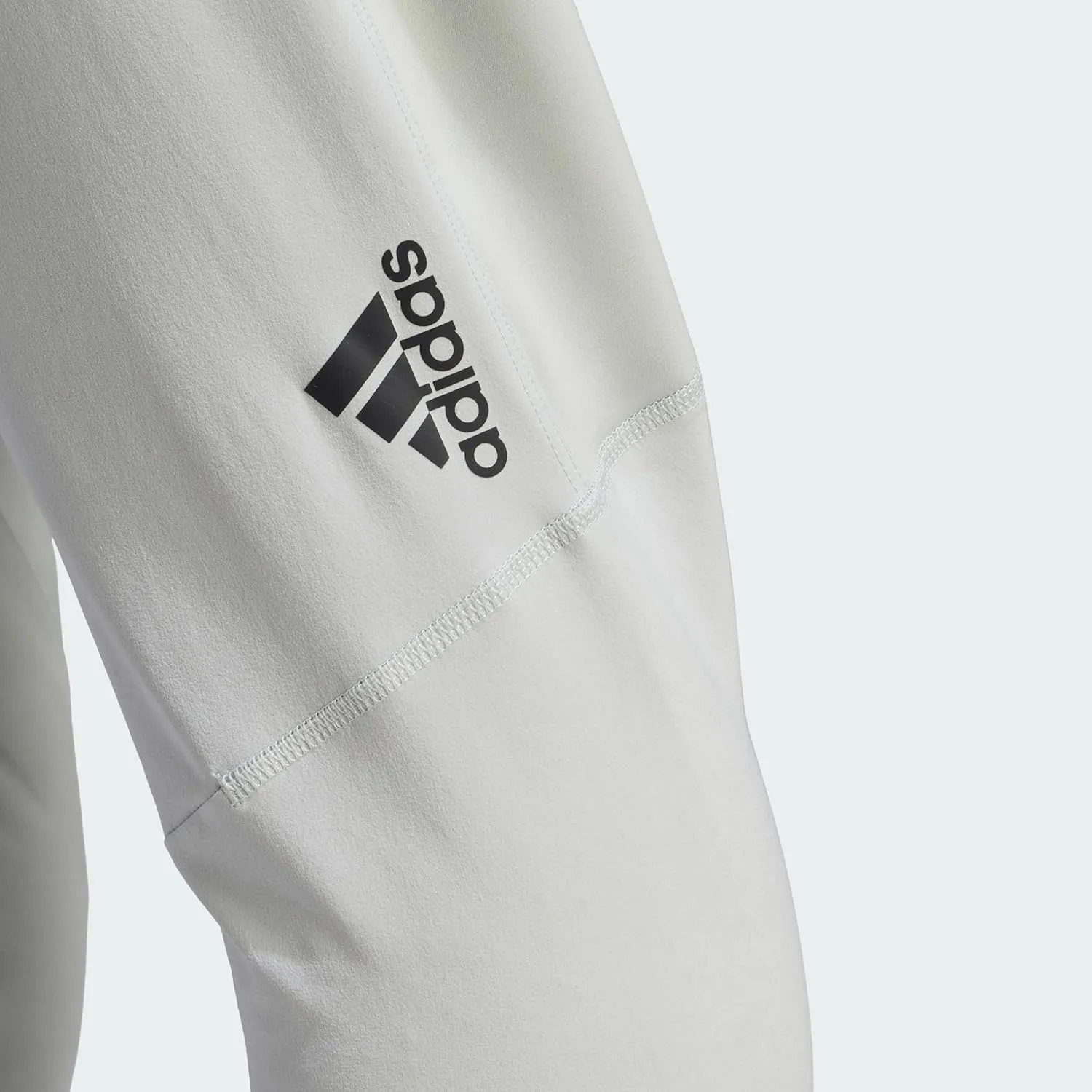 Мужские тренировочные брюки Adidas Aeroready Designed 4 Movement, серебро — фото 3