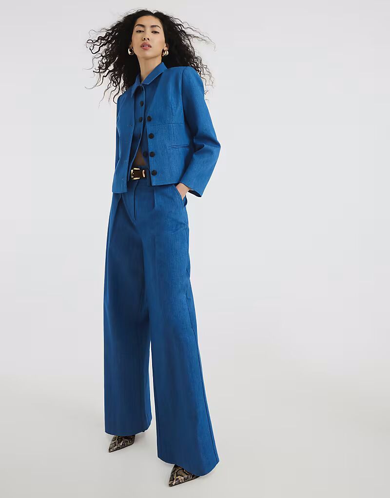 

Широкие брюки из денима River Island в цвете полувыбеленный синий