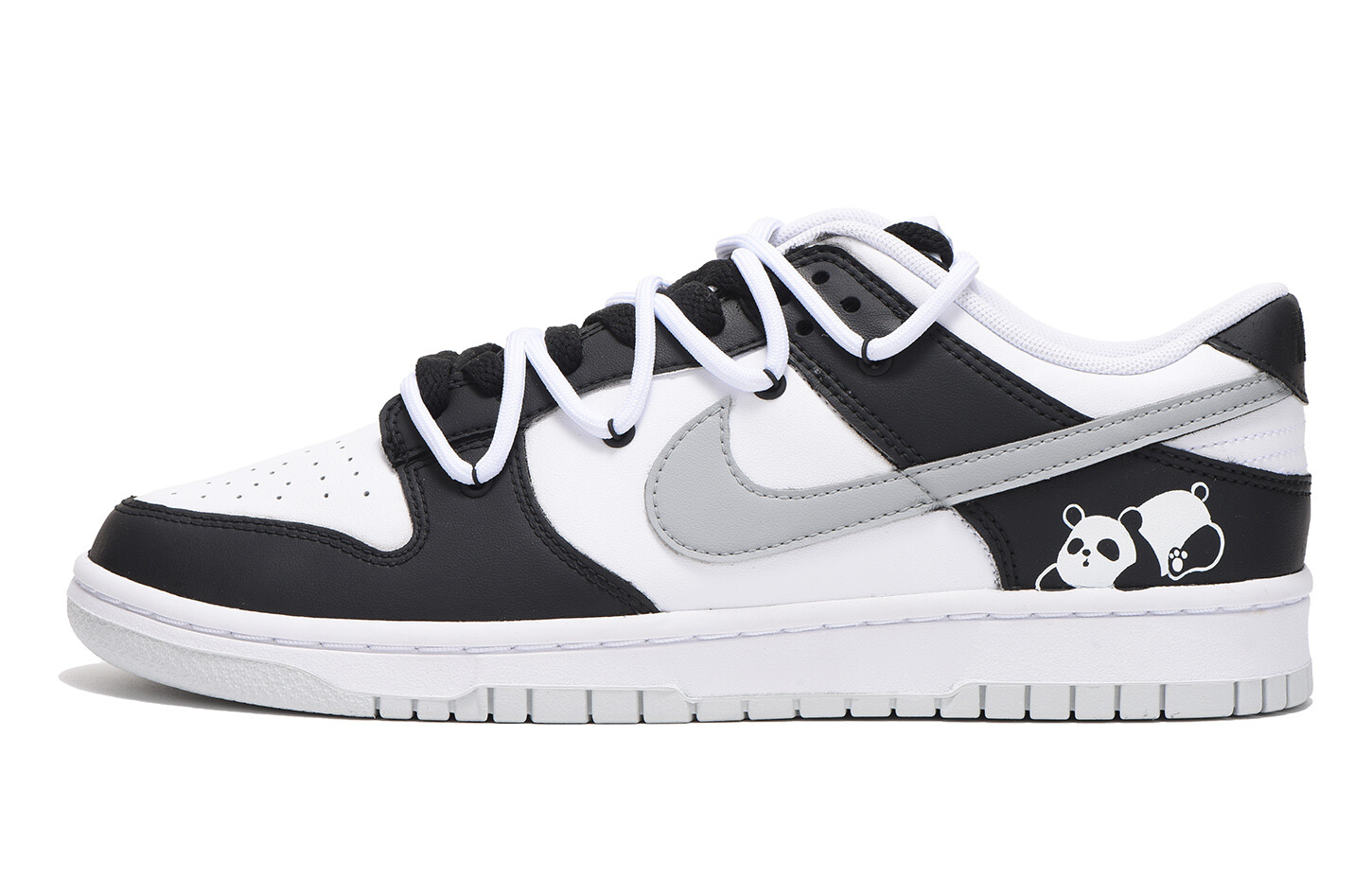 

Кроссовки Nike Dunk Skateboard Shoes Women's Low-Top Gray