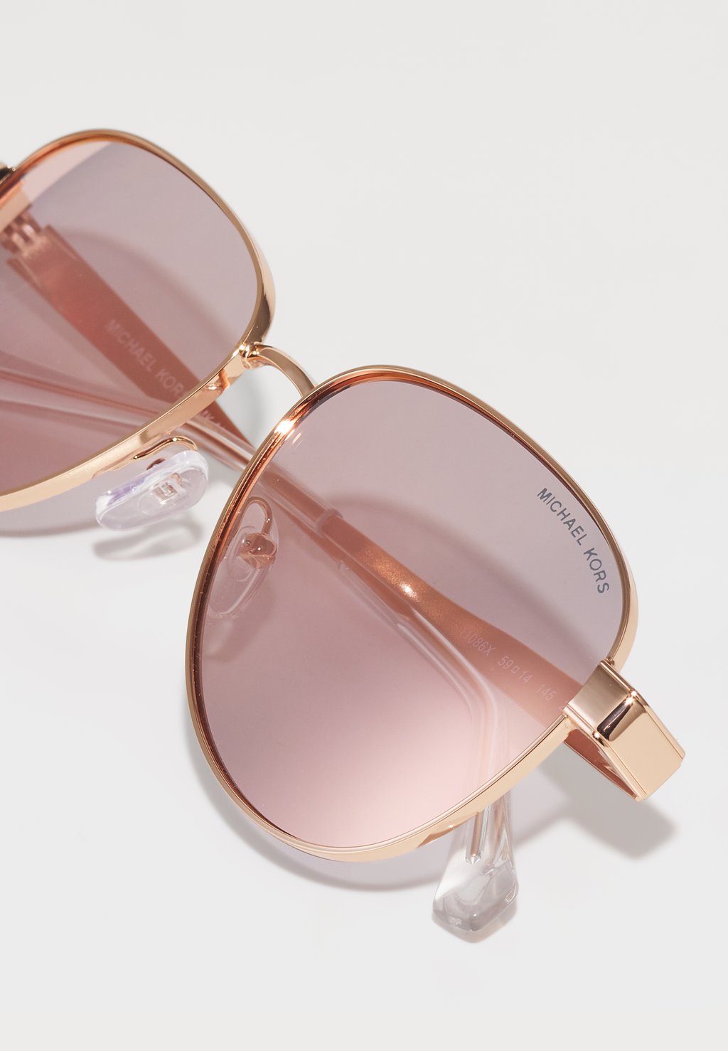 

Солнцезащитные очки BIARRITZ Michael Kors, цвет розового золота
