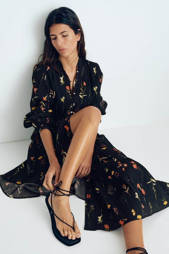 

Платье оверсайз из жатой ткани H&M, мультиколор