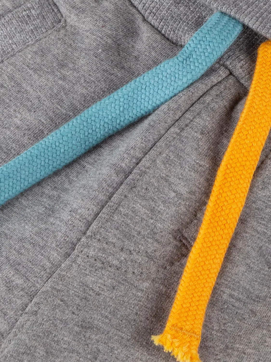 Шорты Sigikid Regular Pants Sweatbermuda Blue & Bright серого цвета — фото 3
