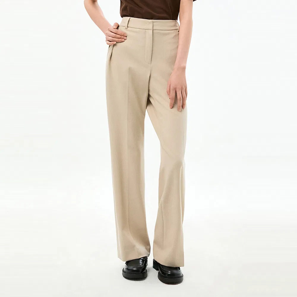Женские классические фирменные слаксы золотистые от Tommy Hilfiger Women — фото 3