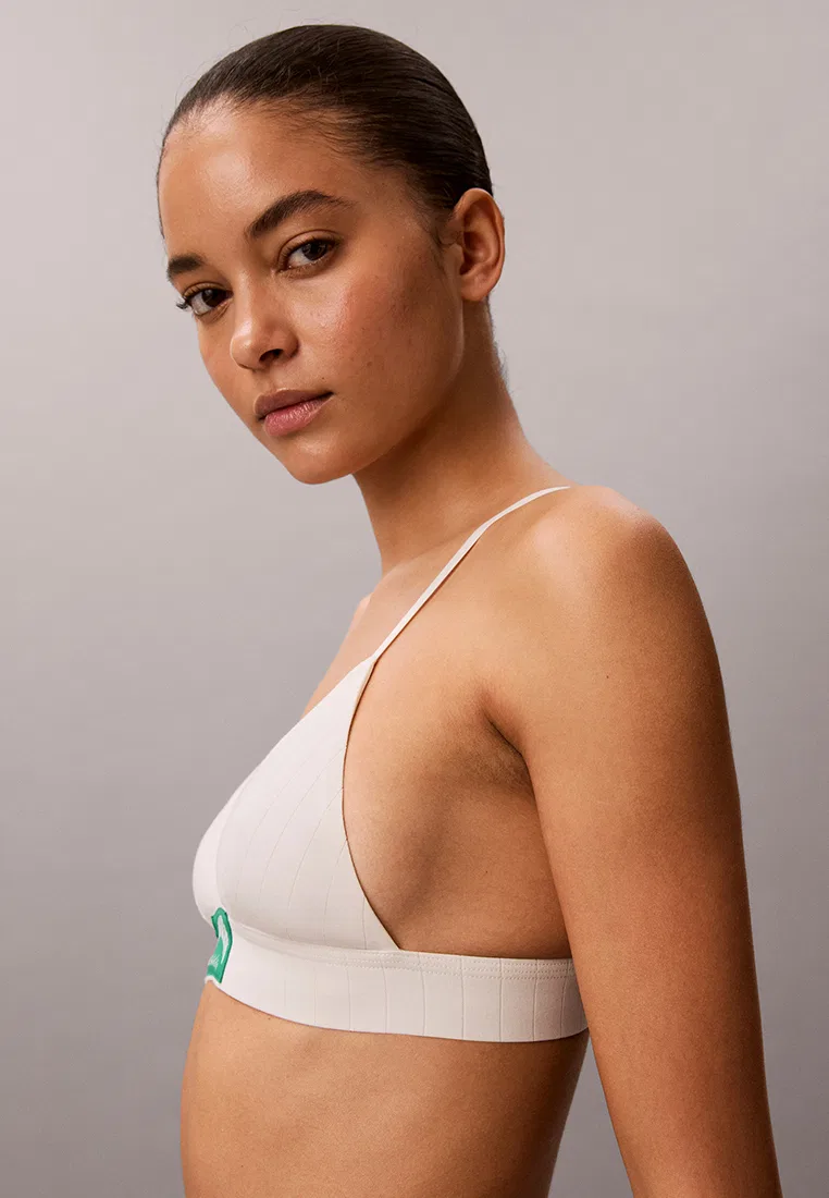 Бюстгальтер-бралетт треугольный, с легкой подкладкой, Calvin Klein, цвет Tofu — фото 3