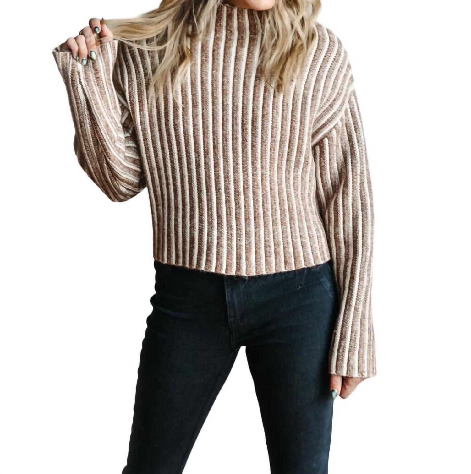 

Carter Funnel Пуловер в цвете Camel Stitches & Stripes