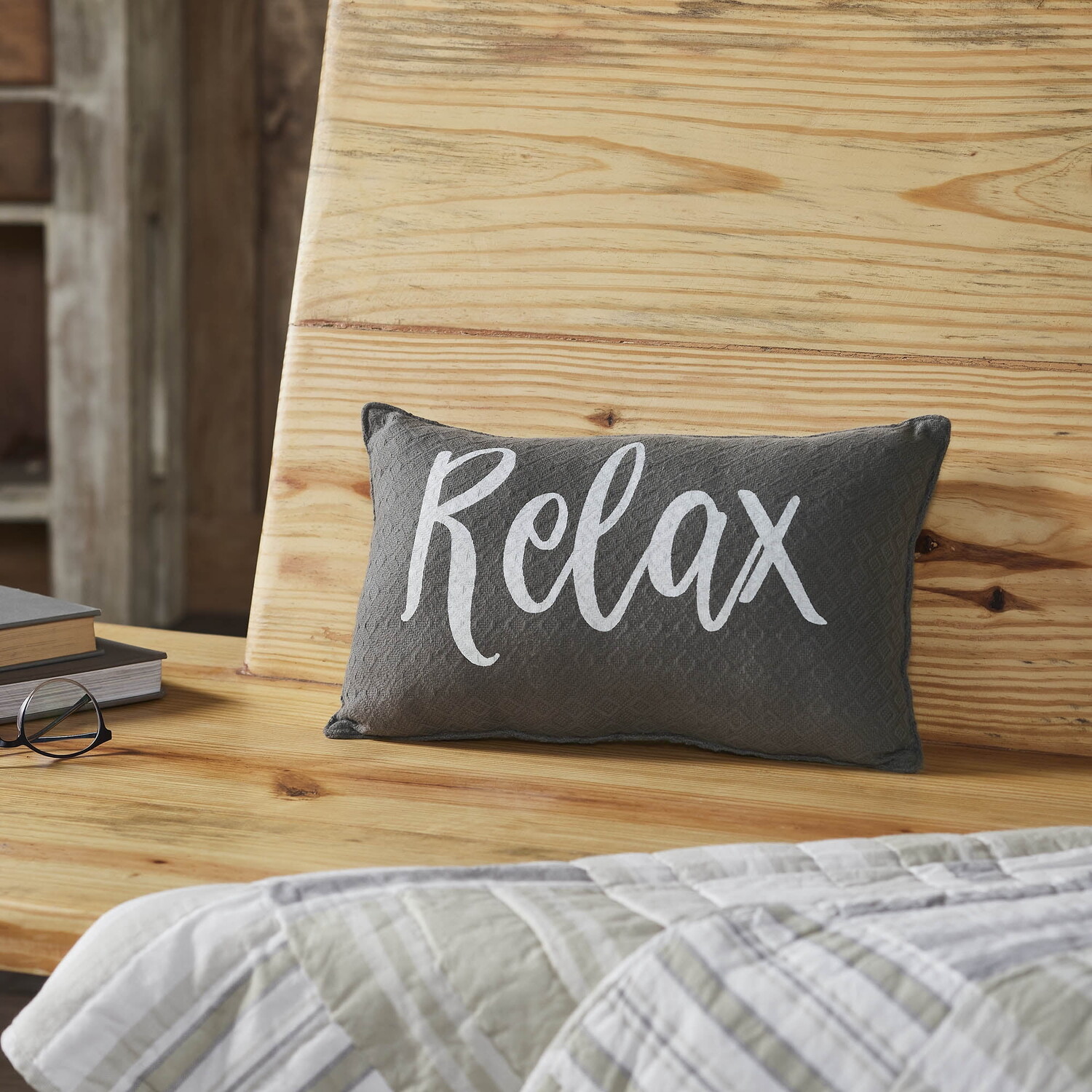 

Подушка VHC Brands Finders Keepers Relax, серый