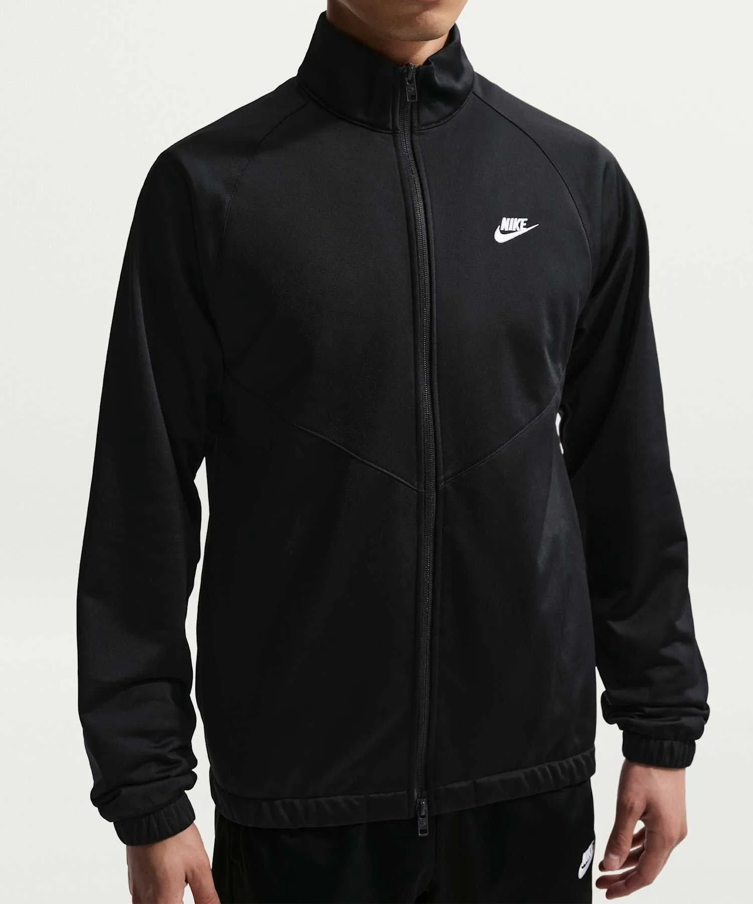 Мужской спортивный костюм Nike Windrunner из полиэстеровой трикотажной ткани (верх и низ) IF1624-010, черный. — фото 2