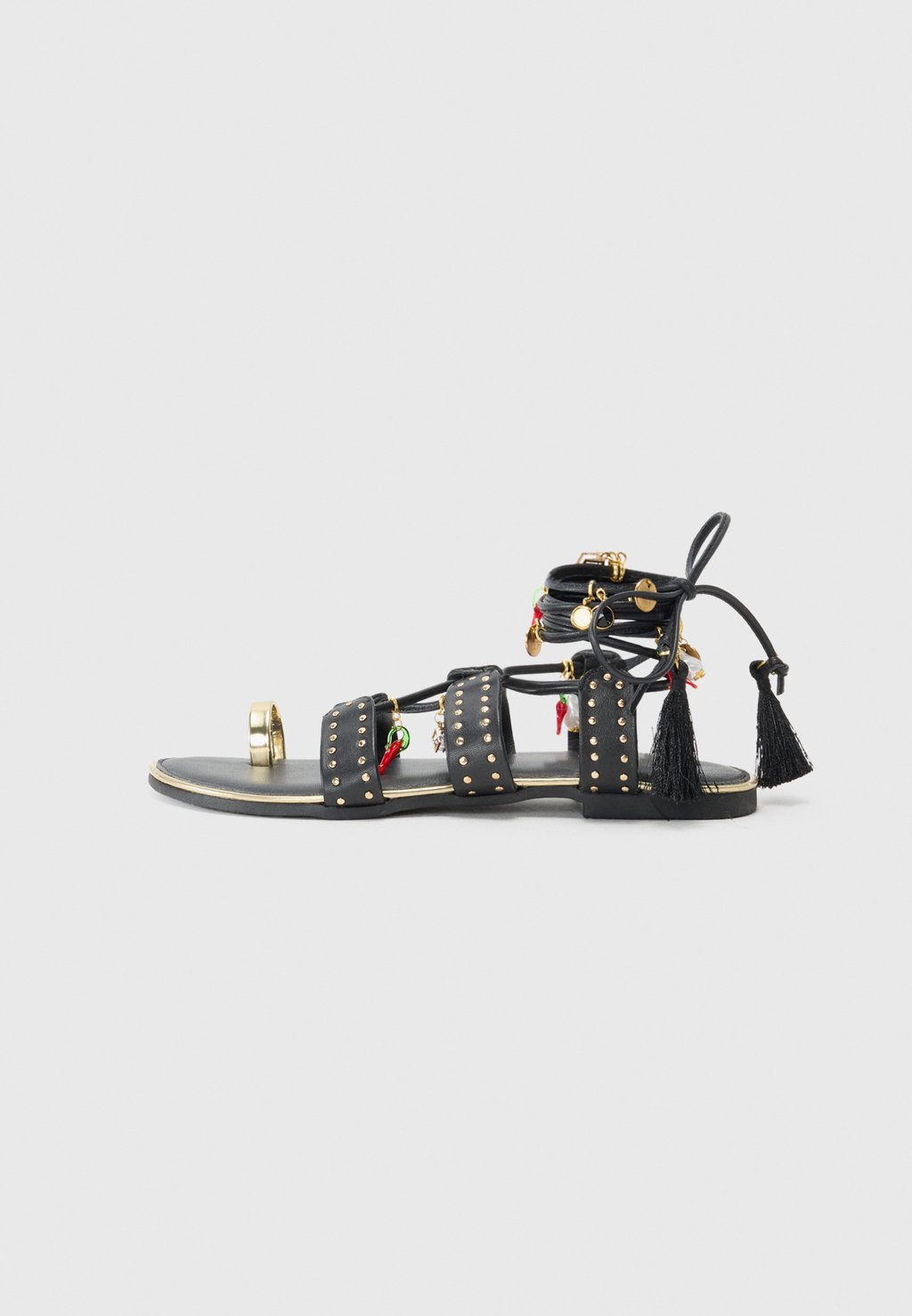 Сандалии с Т-образной застежкой IONE - Ankle cuff sandals Gioseppo, черный
