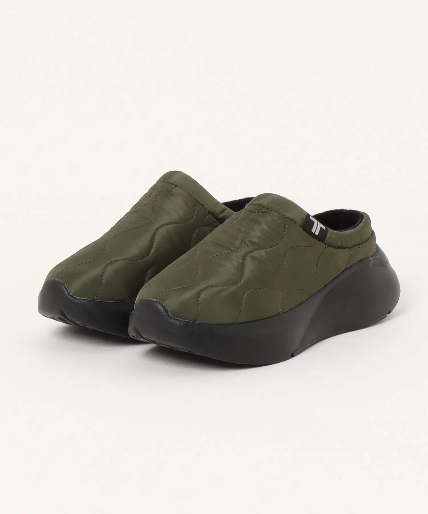 Унисекс сабо TELIC QT-SB