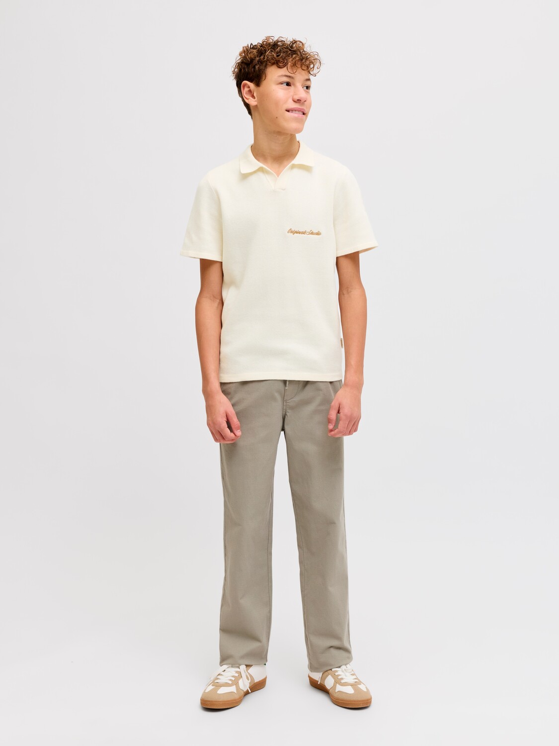 Jack & Jones Junior Футболка в светло-бежевом цвете — фото 4