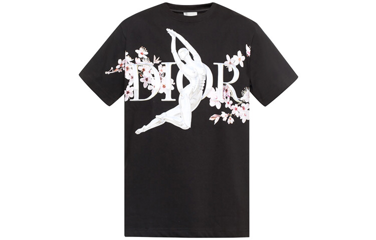

Ежеквартальные новинки Футболка мужская Dior