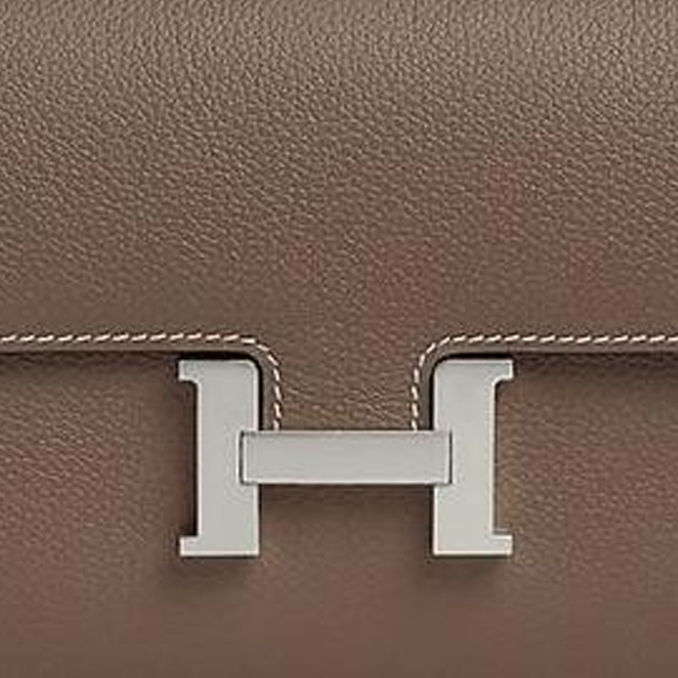 HERMES Кошелек Constance To Go из телячьей кожи Evercolor, сумка через плечо и на руку для женщин, 18, цвет ÉToupe Elephant Gray — фото 4
