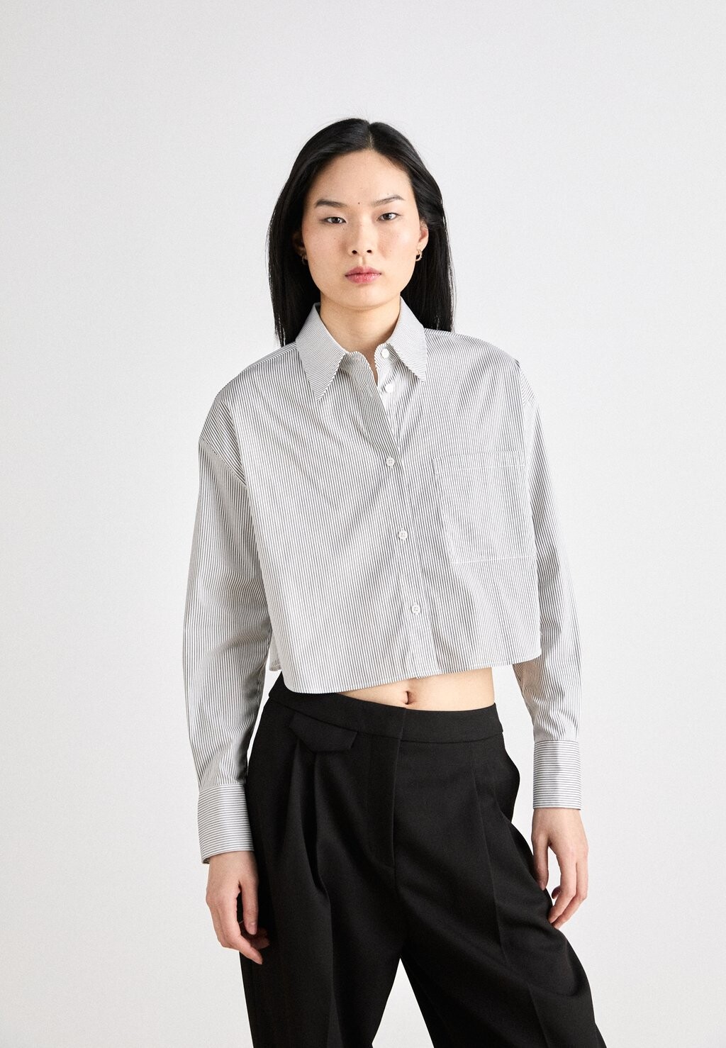 

Блуза на пуговицах CROPPED STRIPE Dkny, белый