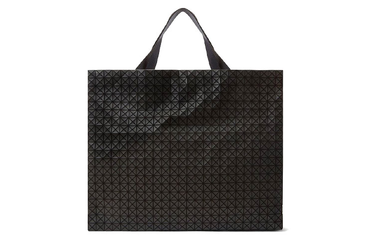 

ISSEY MIYAKE Чёрная унисекс сумка-шоппер из полиэстера и полиуретана